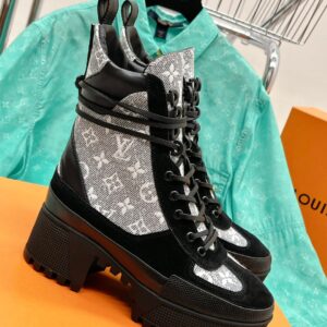 Alternative view of Louis Vuitton Laureate Desert Boots Grey For Women