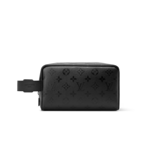 Louis Vuitton Locker Dopp Kit 9.1in/ 23cm Black Monogram Midnight Black Hardware For Men M26810