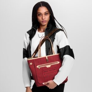Alternative view of Louis Vuitton Neverfull Bandouliere Inside Out MM Tote Bag 12.2in 31cm Rouge Sari Gold Hardware Textile For Women M12096