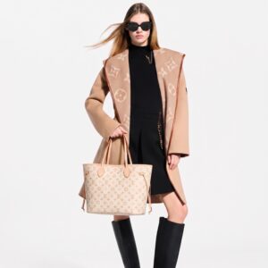 Alternative view of Louis Vuitton Neverfull Inside Out MM Tote Bag 12.2in/ 31cm Dune/ Hazelnut Gold Hardware For Women M25665