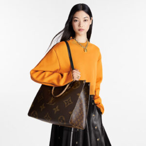 Alternative view of Louis Vuitton OnTheGo GM Tote Bag 16.1in/ 41cm Brown Gold Hardware For Women M45320