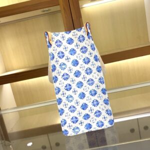 Alternative view of Louis Vuitton OnTheGo MM Tote Bag 13.8in/ 35cm Blue Gold Hardware For Women M11262