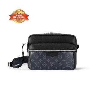 Louis Vuitton Outdoor Messenger Bag Black For Men 26cm / 10.2in M30233