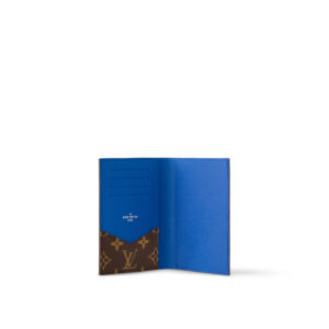 Alternative view of Louis Vuitton Passport Cover Wallet Blue For Men 5.5in/14cm M82865