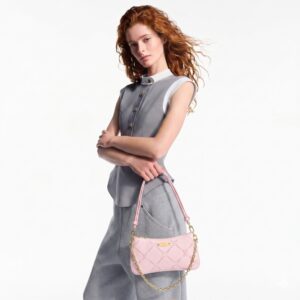 Alternative view of Louis Vuitton Pochette Liv Shoulder Bag 9.6in/ 24.5cm Light Bliss Couture Gold Hardware For Women M29495