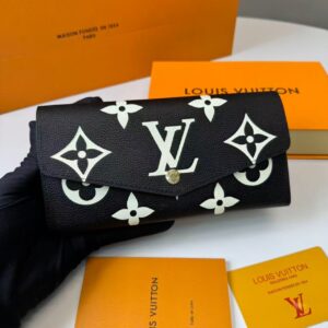 Alternative view of Louis Vuitton Sarah Wallet Black And Beige For Women 19cm/7.5in - M80496