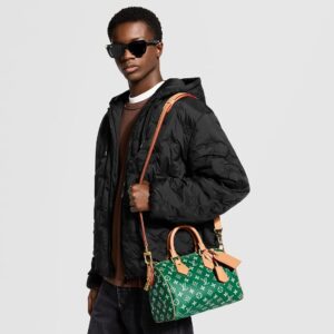 Alternative view of Louis Vuitton Speedy P9 Bandouliere 25 Top Handle Bag 9.8in/ 25cm Green Gold Hardware For Men M24423