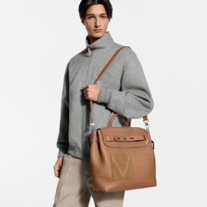Alternative view of Louis Vuitton Steamer 30 Top Handle Bag 12.6in/ 32cm Tan Silver Hardware For Men M26758