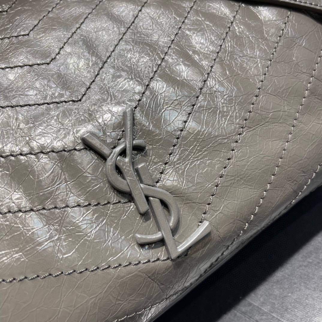 Saint Laurent Niki Shopping Medium Tote Bag 12.9in/ 33cm Green Khaki Silver Hardware For Women