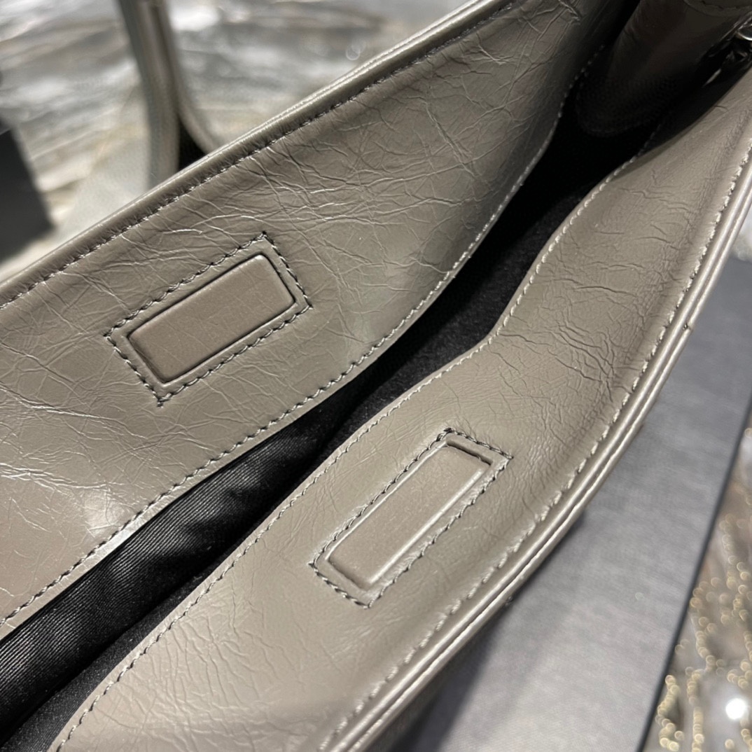 Saint Laurent Niki Shopping Medium Tote Bag 12.9in/ 33cm Green Khaki Silver Hardware For Women