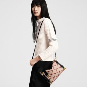 Alternative view of Louis Vuitton Side Trunk MM Shoulder Bag 9.3in/ 23.5cm Beige/ Red Gold Hardware For Women M24403