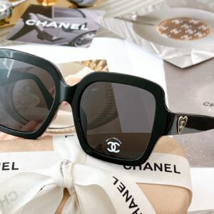 Chanel Sunglasses Pearls Gold CC Logo Black For Women