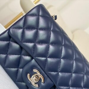 Alternative view of Chanel Classic Handbag Navy Blue For Women, Women’s Bags, Shoulder And Crossbody Bags 10.2in/20cm A01112