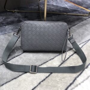 Bottega Veneta Classic Intrecciato Gray, For Women, Women’s Bags 9.6in/24.5cm