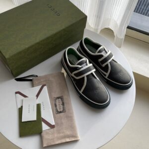 Gucci Men's Tennis 1977 Sneaker Black For Men ‎692918