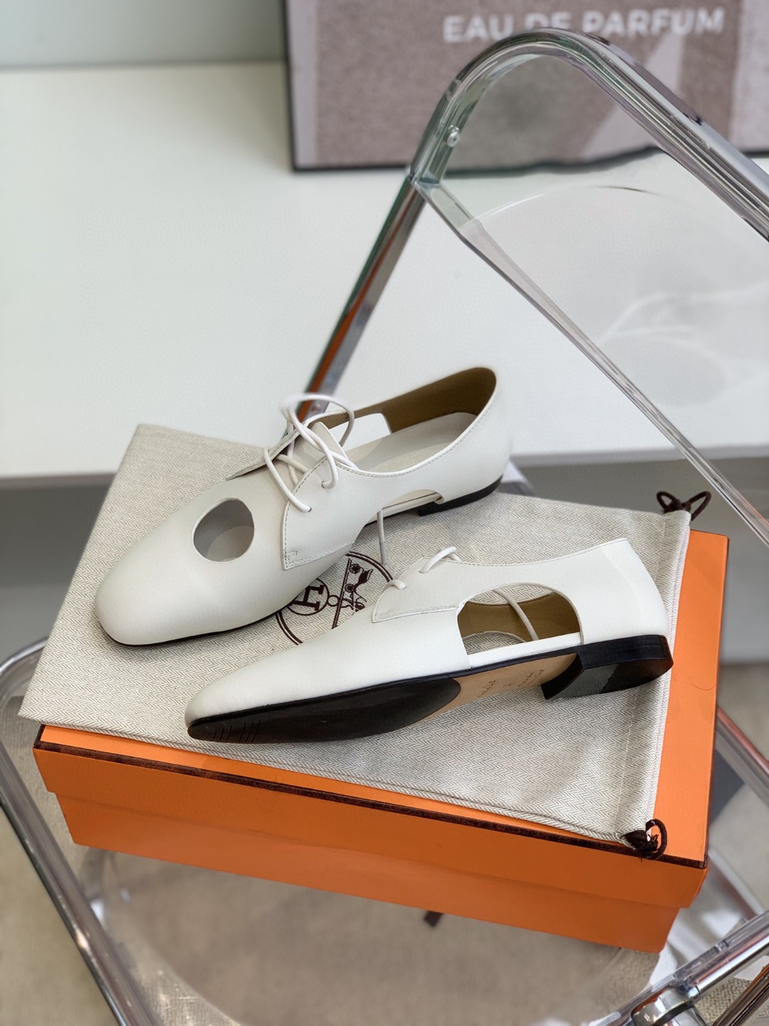 Hermes Epoca Oxford Shoe White For Women, Women's Shoes H221024Z 90360 - Image 6