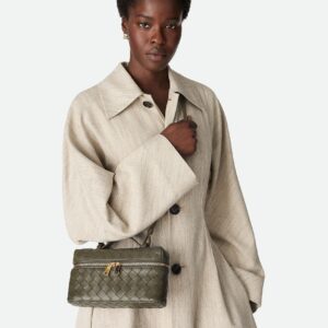 Alternative view of Bottega Veneta Bang Bang Vanity Case 9.1in/ 23cm Cypress Gold Hardware For Women 789109V3IV13228