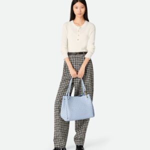 Alternative view of Bottega Veneta Parachute Large Shoulder Bag 11.8in/ 30cm Lunar Gold Hardware For Women 796571VCPPT1441