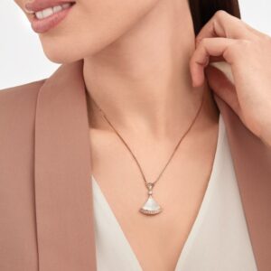 Alternative view of Bvlgari Divas’ Dream Necklace Rose Gold For Women 356452