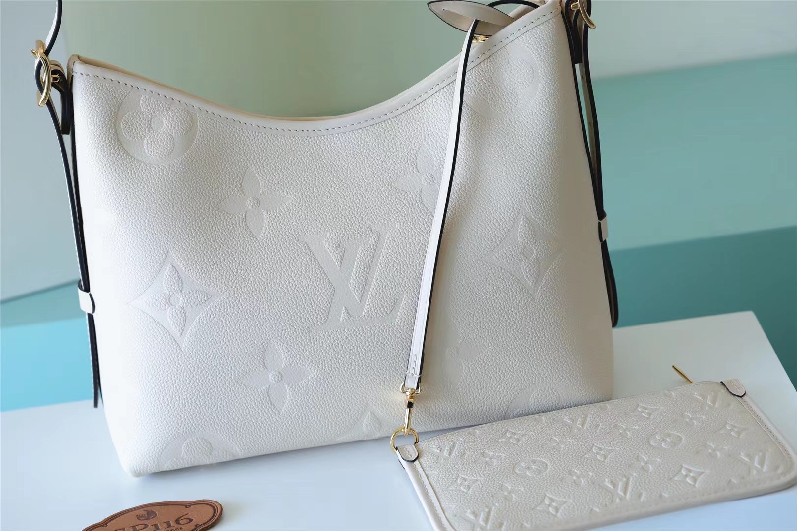 Louis Vuitton CarryAll PM Shoulder Bag 11.6in/ 29.5cm White Gold Hardware For Women