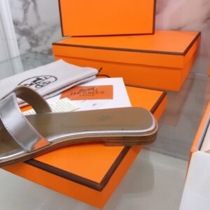 Alternative view of Hermes Oran Sandal Silver For Women, Women's Shoes H122086Z