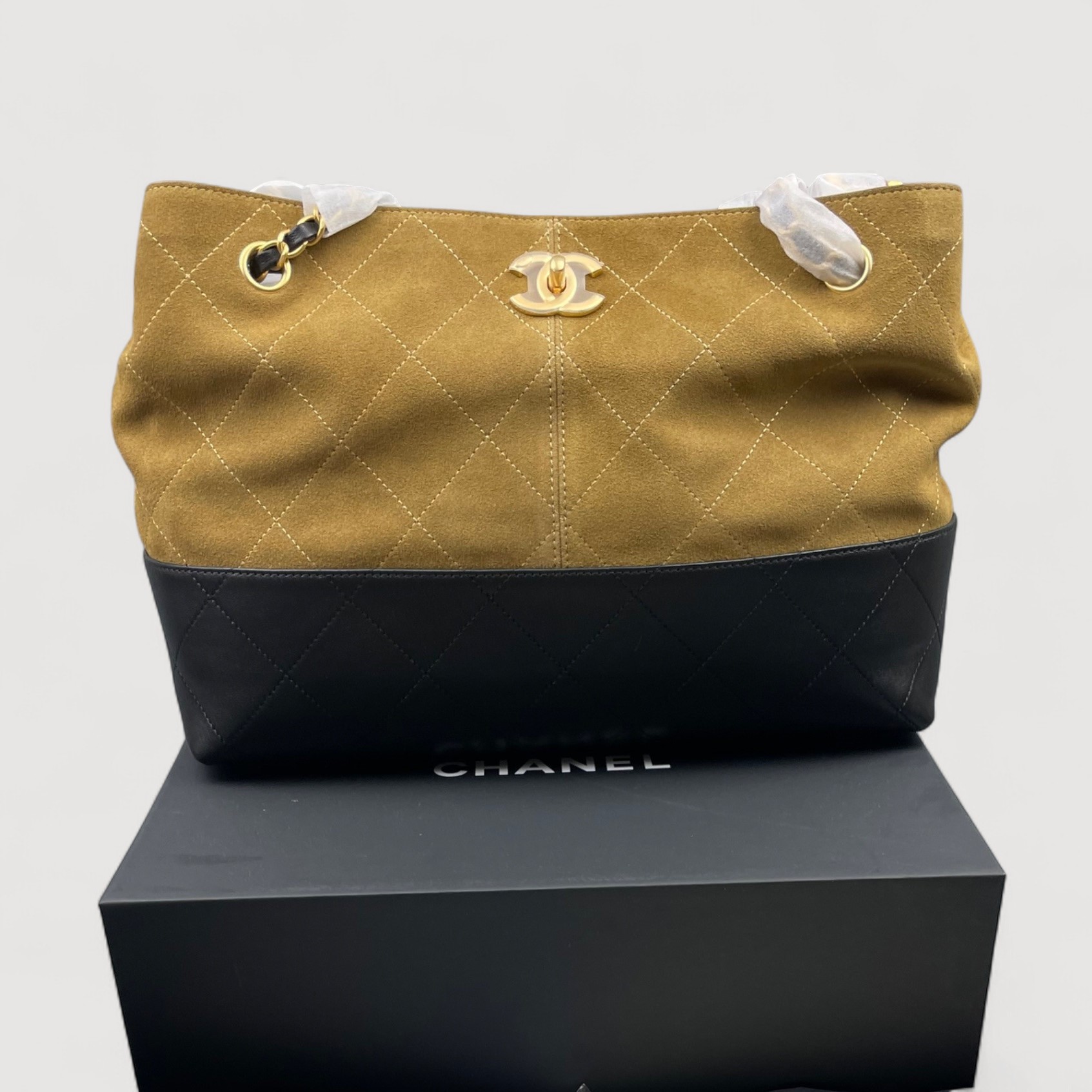 Chanel Shopping Small Tote Bag 14.2in/ 36cm Beige/ Black Gold Hardware For Women AS5634 B20827 U1536