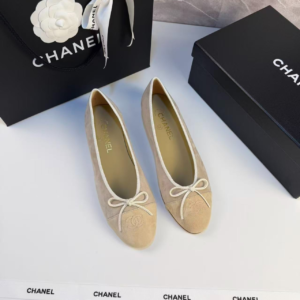 Alternative view of Chanel Ballet Flats Suede Cream For Women
