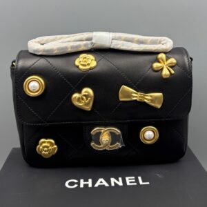 Alternative view of Chanel Flap Bag Mini Crossbody 7.5in/ 19cm Black Gold Hardware For Women AS5795 B22041 94305