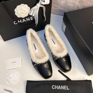 Alternative view of Chanel Shearling Ballet Flats Black For Women