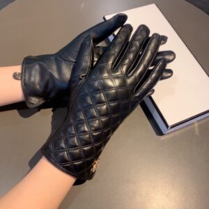 Alternative view of Chanel Gloves In Black