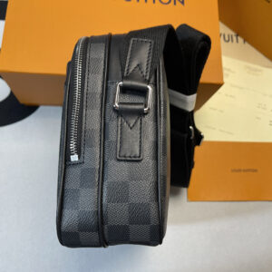Alternative view of Louis Vuitton Trocadero Messenger NM PM Damier Graphite For Men, Men's Bags, Shoulder And Crossbody Bags 11.4in/29cm LV