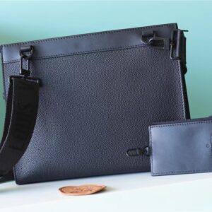 Alternative view of Louis Vuitton Messenger Voyage Aerogram Black For Men, Men's Bags, Shoulder And Crossbody Bags 11in/28cm LV M59329