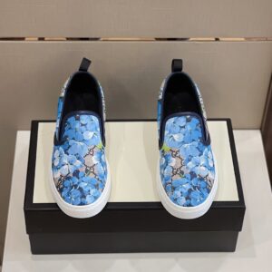 Gucci Men's GG Supreme Canvas Slip-On Blue Flowers For Men 546152 KU2E0 8471