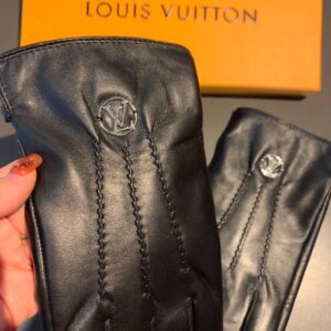 Alternative view of Louis Vuitton Gloves In Black