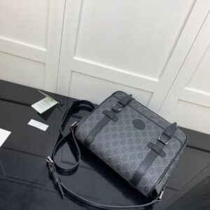 Alternative view of Gucci Messenger Bag Black For Men 11in/28cm GG ‎658542 KGDHN 1000