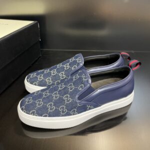 Alternative view of Gucci Men's GG Supreme Slip-on Sneaker Blue For Men 407362