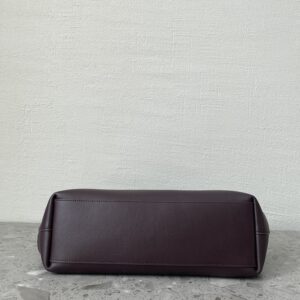 Alternative view of Bottega Veneta Point Grape, For Women, Women’s Bags 13.7in/35cm 652446VCP405010