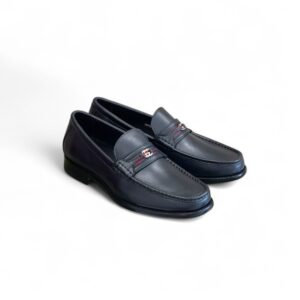 Gucci Men's Loafer With Interlocking G Black For Men 644724 17X10 1060
