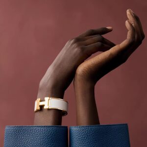 Alternative view of Hermes Clic Clac H Bracelet Blanc H300001F 31PM