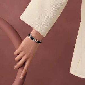 Alternative view of Hermes Clic H Bracelet Noir H700001FP01PM
