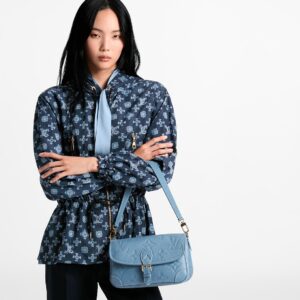 Alternative view of Louis Vuitton Diane Shoulder Bag 9.4in/ 24cm Blue Jean Gold Hardware For Women M27362