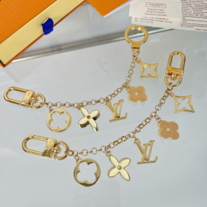 Alternative view of Louis Vuitton Fleur de Monogram Bag Charm Chain For Women M01413