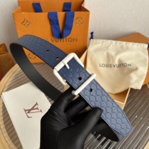 Alternative view of Louis Vuitton 35mm LV Initiales Embossed Belt – Navy Blue With Matte White Buckle