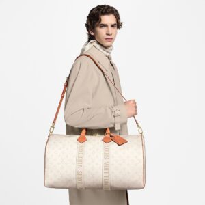 Alternative view of Louis Vuitton Keepall Bandouliere 45 Travel Bag 17.7in/ 45cm Off-White Gold Hardware M14838