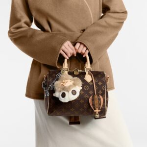 Alternative view of Louis Vuitton LV Iconic Bag Charm For Women M02453