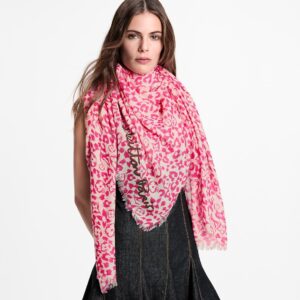 Alternative view of Louis Vuitton LV Safari Stole For Women 72.8in/ 185cm Fuchsia M98154