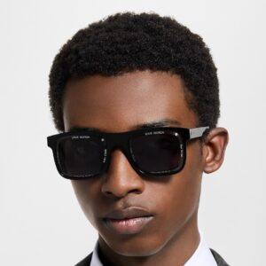Alternative view of Louis Vuitton LV Super Vision Daily Large Square Sunglasses Black Z2877U