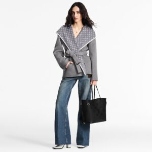 Alternative view of Louis Vuitton Neverfull MM Tote Bag 12.2in/ 31cm Black Gold Hardware For Women M45685