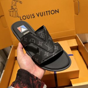 Alternative view of Louis Vuitton Oasis Mule Monogram Black For Men