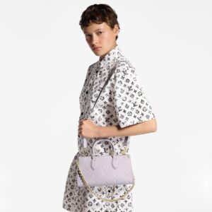 Alternative view of Louis Vuitton OnTheGo East West Tote Bag 9.8in/ 25cm Misty Lilac Gold Hardware For Women M15192
